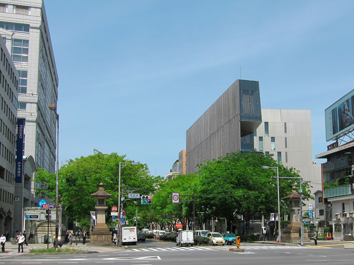 表参道のケヤキ並木